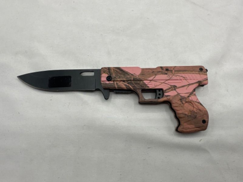 Photo 2 of Pink Camo Gun Design Pocket Knife 