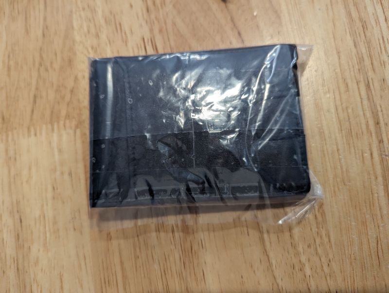 Photo 4 of GSOIAX Mens Slim Wallet for Men Minimalist Genuine Leather Carbon Fiber Rfid Blocking Bifold Credit Card Holder With Gift Box (Black)