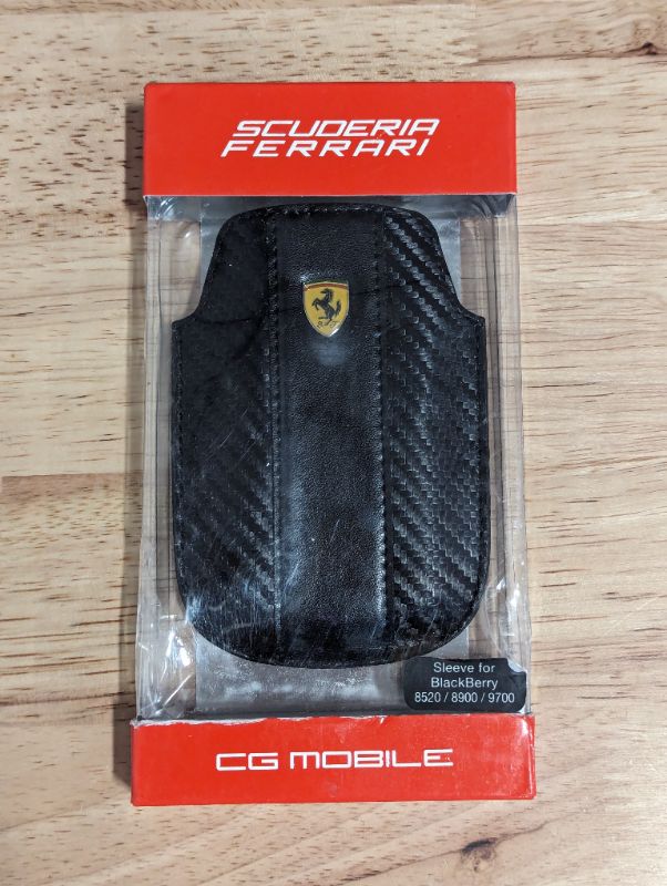 Photo 1 of CG Mobile - Scuderia Ferrari - Phone Sleeve for Blackberry 8520 / 8900 / 9700 - Black