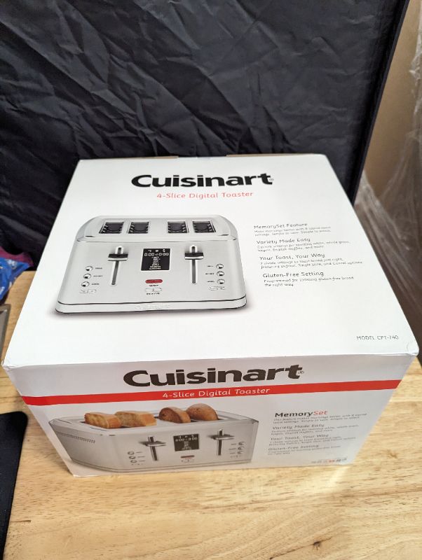 Photo 4 of Cuisinart CPT-740 4-Slice Digital MemorySet Toaster, Stainless Steel Silver 4-Slice