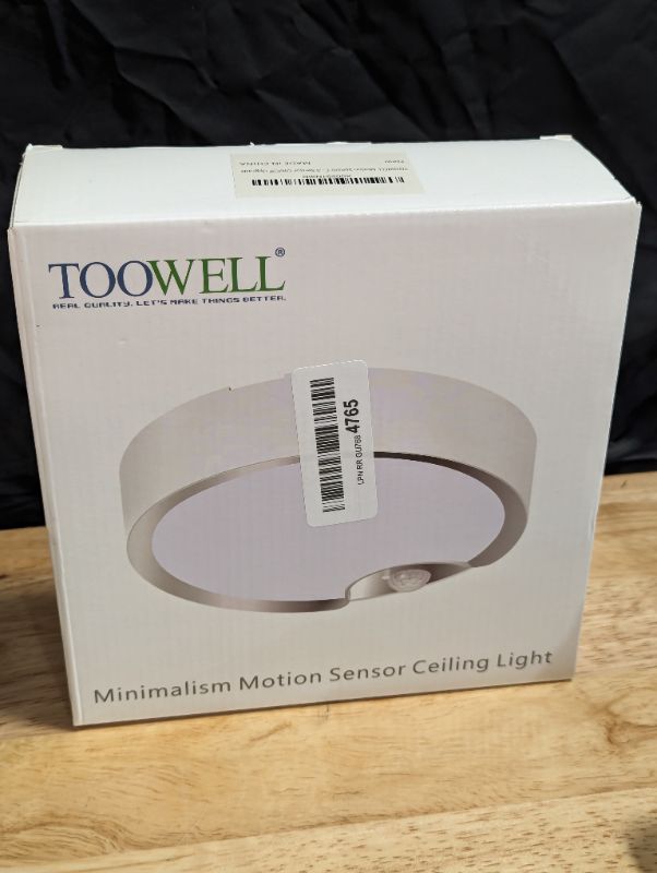 Photo 4 of TOOWELL Motion Sensor Ceiling Light Battery Operated Indoor/Outdoor LED Ceiling Lights for Hallway Laundry Stairs Garage Bathroom 300LM White Photocell Sensor ON/Off Upgrade