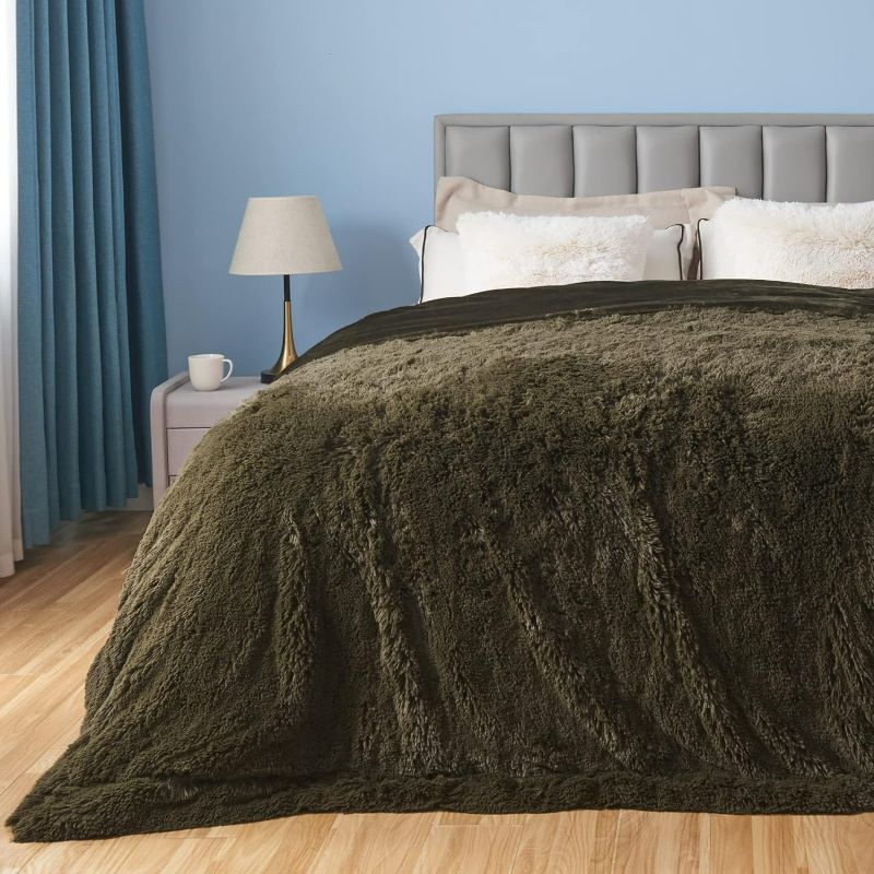 Photo 1 of GONAAP Fuzzy Faux Fur Throw Blanket Queen Size Olive Green Super Soft Cozy Plush Fuzzy Shaggy Blanket for Couch Sofa Bed (Olive Green, Queen(90"x90"))
