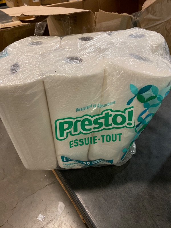 Photo 2 of Amazon Brand - Presto! Flex-a-Size Paper Towels, 158 Sheet Huge Roll, 6 Count (Pack of 1), 6 Huge Rolls 