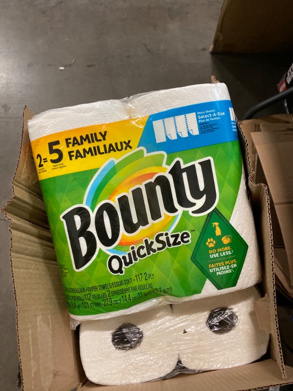 Photo 2 of Bounty Quick-Size Paper Towels, White, 12 Family Rolls NEW 
