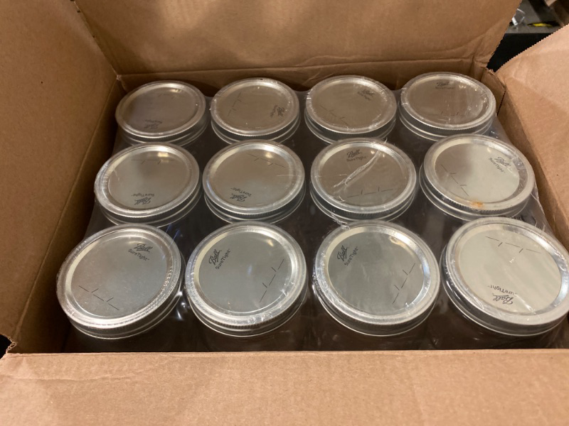 Photo 2 of Ball Mason Jars qt. ( 32 oz ) Wide Mouth Bands and Dome Lids 12 / Box
