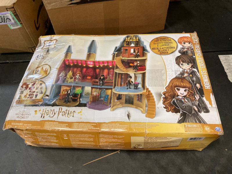 Photo 3 of Wizarding World Harry Potter, Magical Minis Hogwarts Castle with 12 Accessories, Lights, Sounds & Exclusive Hermione Doll, Kids Toys for Ages 5 and up
