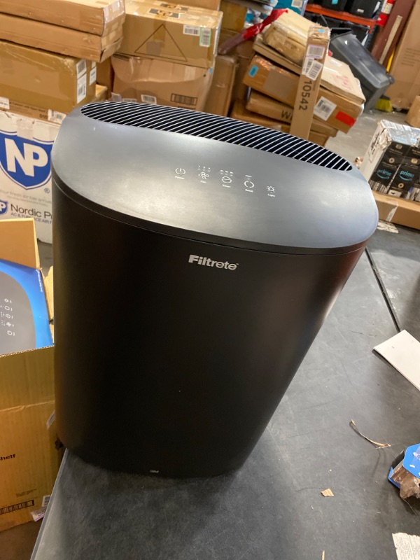Photo 2 of Filtrete Air Purifier, Extra Large Room with True HEPA Filter, Captures 99.97% of Airborne particles such as Smoke, Dust, Pollen, Bacteria NEW 