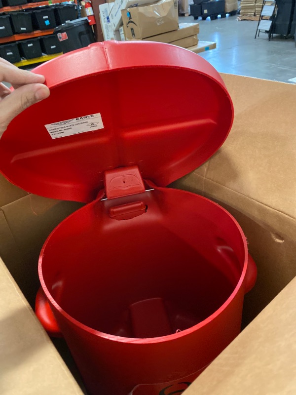 Photo 2 of Eagle 943BIO Biohazardous Waste Polyethylene Safety Can with Foot Lever, 6 Gallon Capacity, Red 1 13-1/2" L x 16" W x 16-1/2" H