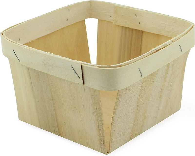 Photo 1 of Unittype One Pint Wooden Gift Baskets Berry Basket Bulk Square Vented Boxes 4 Inch Small Baskets Container Picking Food Storage Dry Waxed Deli Paper Sheets for Fruit Food Gifts Arts Crafts(30 Pcs)
