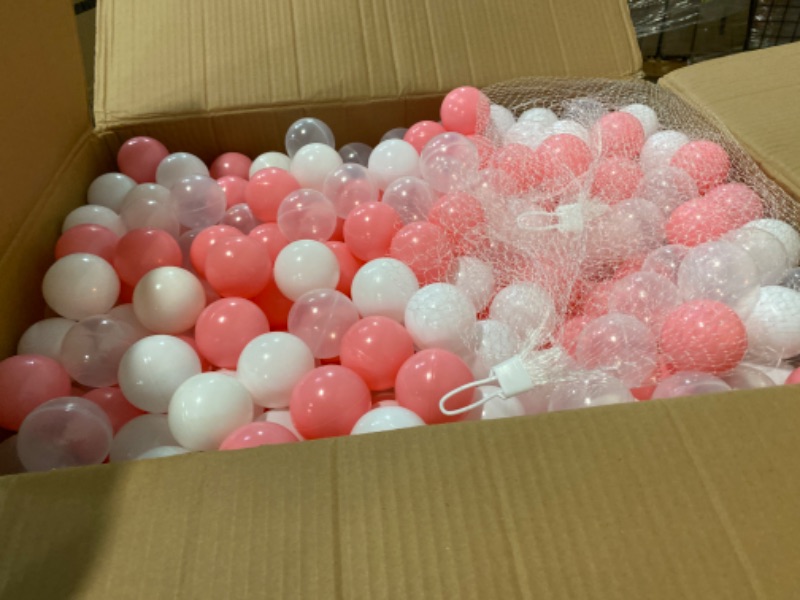 Photo 2 of 1000 Ball Pit Balls for Toddler