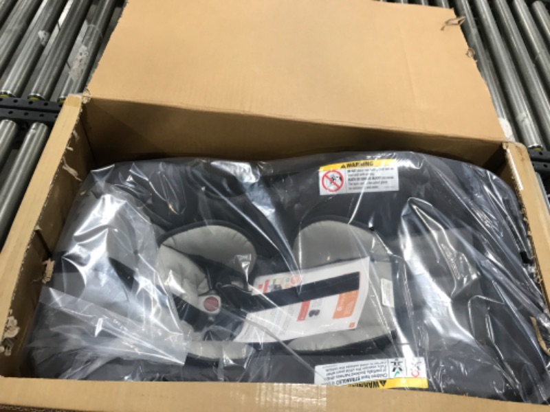 Photo 2 of Baby Trend 35 Infant Car Seat Grey