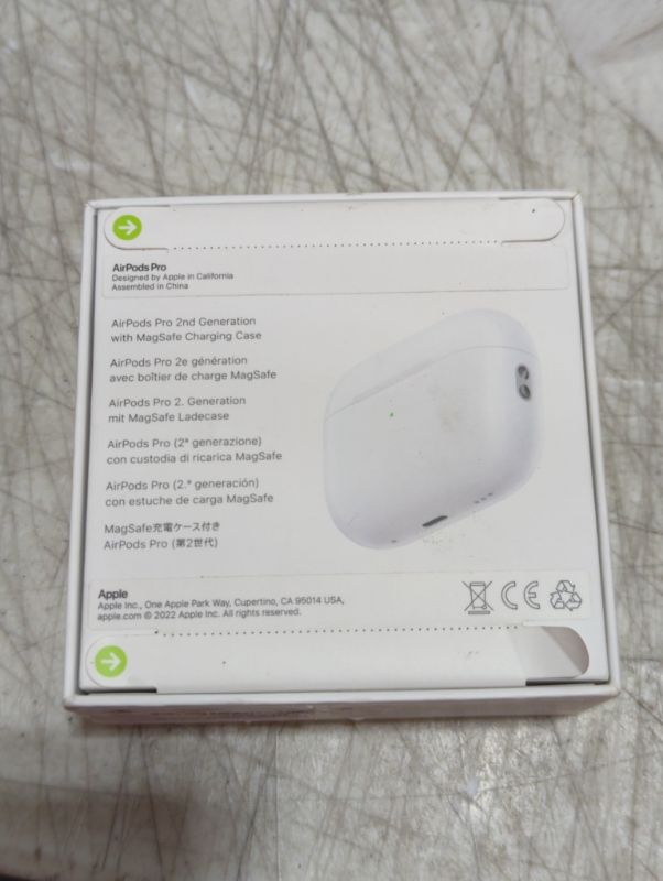 Photo 3 of "FACTORY SEALED"
AirPods Pro (2nd generation)