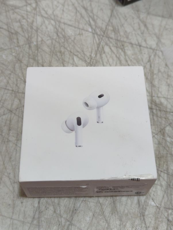 Photo 2 of "FACTORY SEALED"
AirPods Pro (2nd generation)