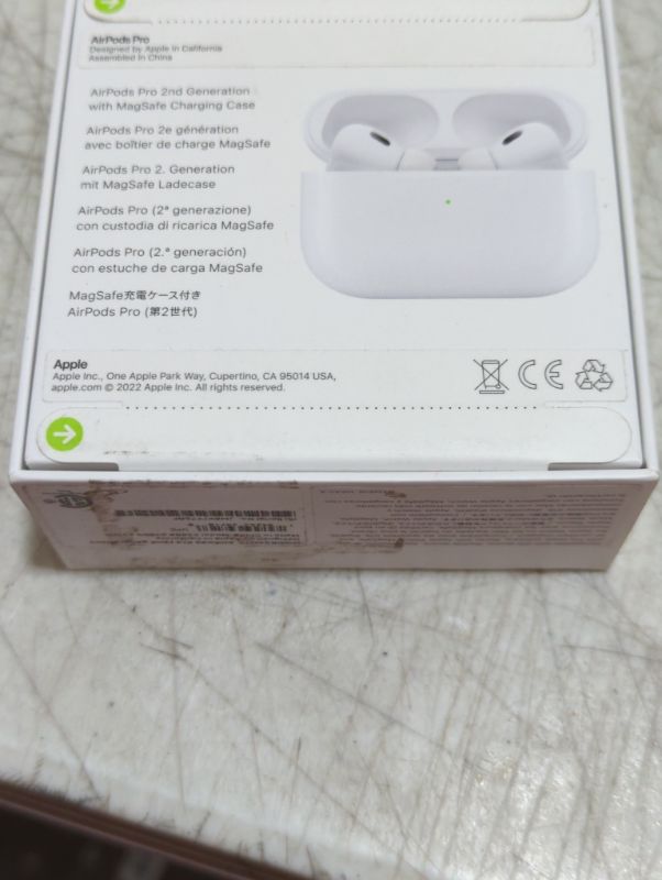 Photo 6 of "FACTORY SEALED" 
AirPods Pro (2nd generation)