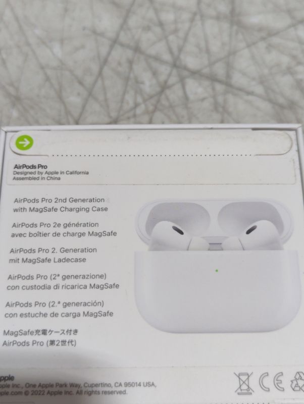 Photo 5 of "FACTORY SEALED" 
AirPods Pro (2nd generation)