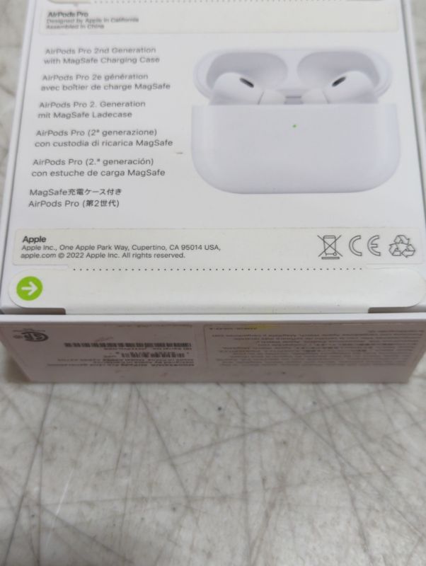 Photo 8 of "FACTORY SEALED"
AirPods Pro (2nd generation)