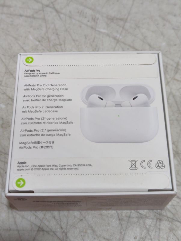 Photo 6 of "FACTORY SEALED"
AirPods Pro (2nd generation)