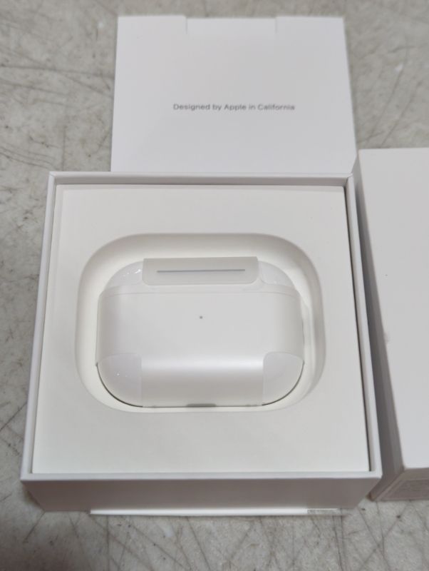 Photo 3 of "FACTORY SEALED"
AirPods Pro (2nd generation)