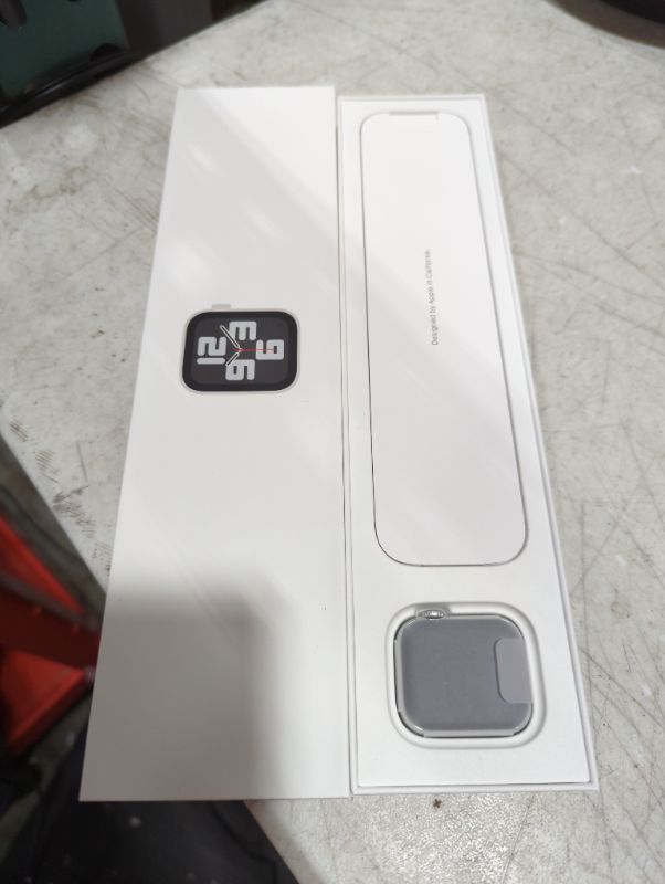 Photo 10 of "FACTORY SEALED"
Apple Watch SE (2nd Gen) [GPS 40mm] Smart Watch w/Silver Aluminum Case & White Sport Band - S/M. Fitness & Sleep Tracker, Crash Detection, Heart Rate Monitor, Retina Display, Water Resistant Silver Aluminium Case with White Sport Band 40m