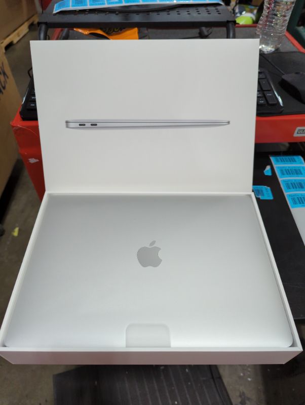 Photo 3 of "FACTORY SEALED"
Apple 2020 MacBook Air Laptop M1 Chip, 13" Retina Display, 8GB RAM, 256GB SSD Storage, Backlit Keyboard, FaceTime HD Camera, Touch ID. Works with iPhone/iPad; Silver 256GB Silver