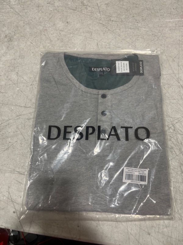 Photo 1 of DESPLATO Mens Casual Short Sleeve Sports Active Athletic Running Hiking Pocket Henley T Shirts  XXL 