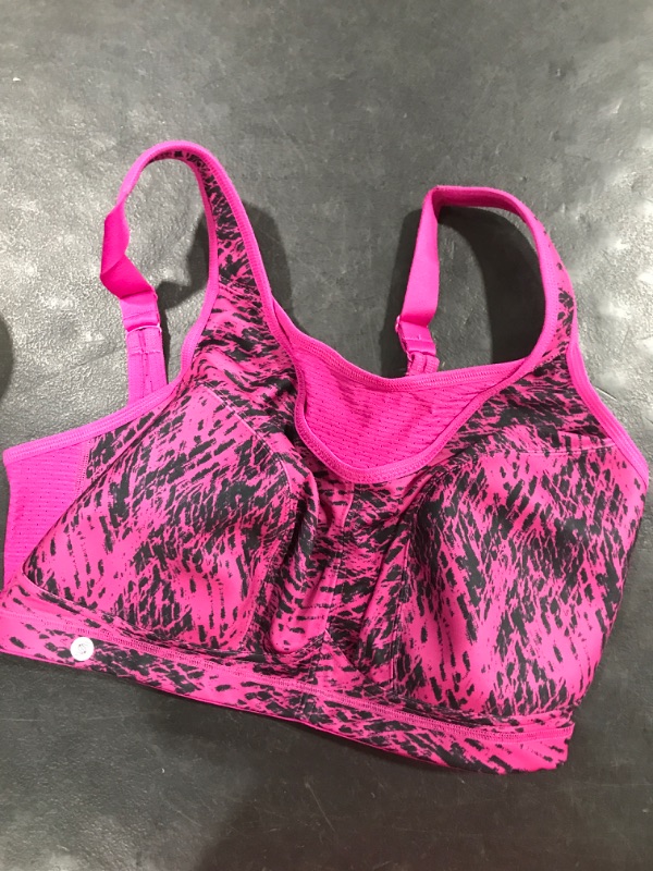 Photo 1 of Women's Sports Bra Size 38DD `