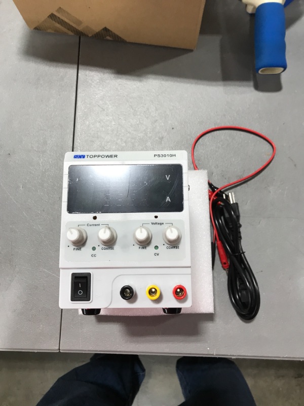 Photo 2 of DC Power Supply Variable, 30V 10A Adjustable Switching Regulated DC Bench Lab Power Supply with 4-Digits LED Power Display,Coarse and Fine Adjustments 30V10A/4-Digits Display