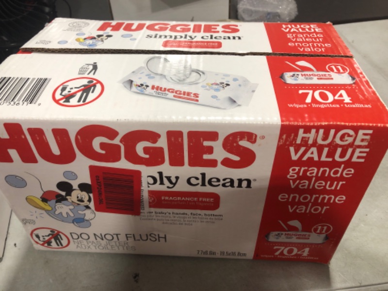 Photo 2 of Baby Wipes, Unscented, Huggies Simply Clean Fragrance-Free Baby Diaper Wipes, 11 Flip Lid Packs (704 Wipes Total)