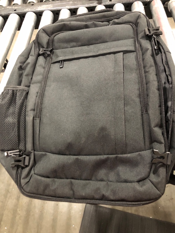 Photo 1 of  Backpack Laptop Backpack With USB Charging Port Business Travel Bag For Notebook Water-repellent Backpack