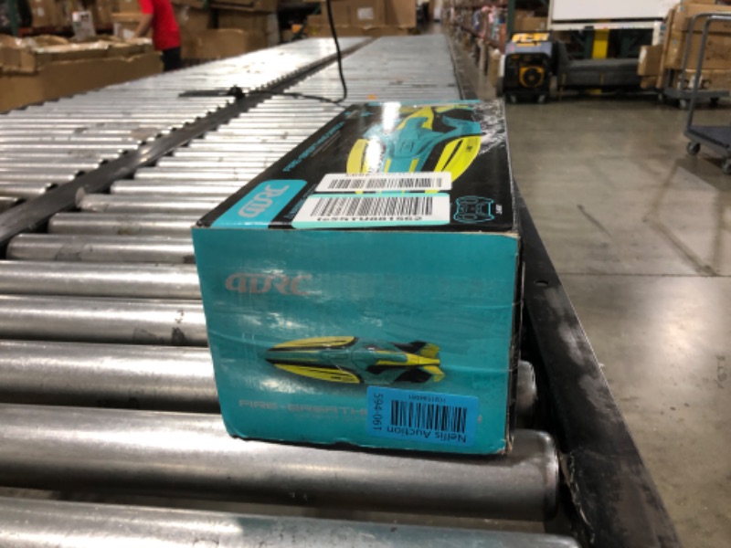 Photo 1 of 4DRC S1 RC Boat Remote Control Boat for Kids Adults, 20+ MPH 2.4GHz Racing Boats for Pools and Lakes,4 Channel,Low Battery Alarm,Capsize Recovery,2 Rechargeable Batteries Toys Gifts for Boys Girls