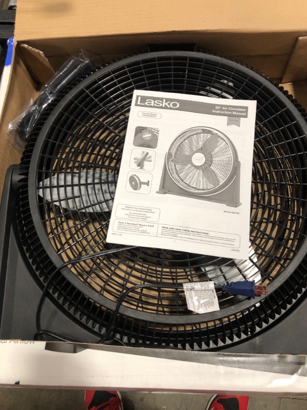 Photo 2 of 20 in. 3-Speed Air Circulator Floor Fan