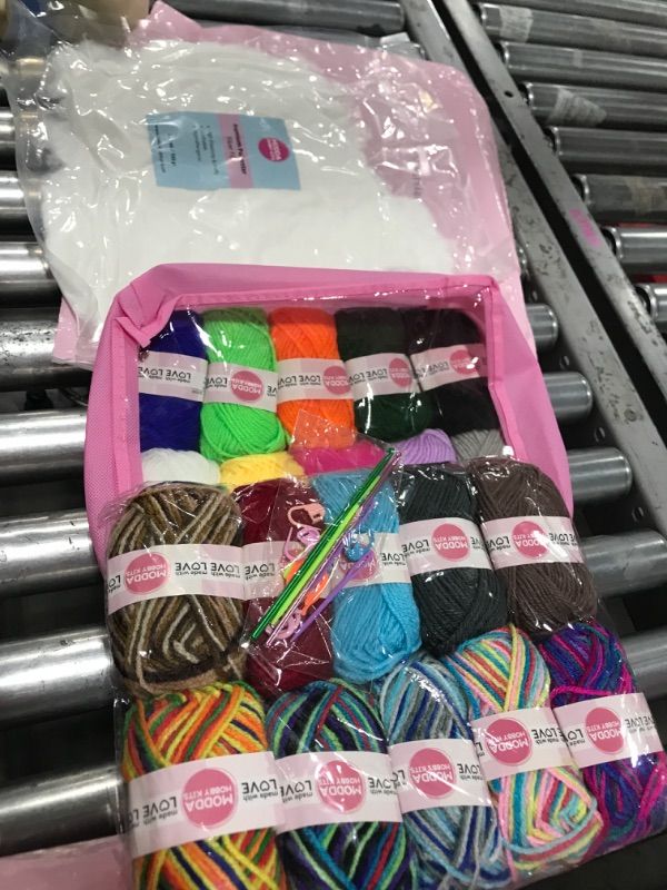Photo 1 of 20 COLORS CROCHET KIT WITH TOOLS 