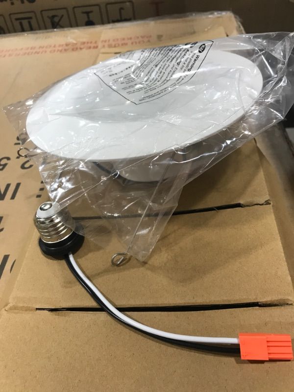 Photo 1 of  LED Flicker-Free 5"/6" Dimmable Recessed Downlight, 1000 Lumen, Daylight (5000K), 11.5W=75W, E26 Base  (Pack of 1)