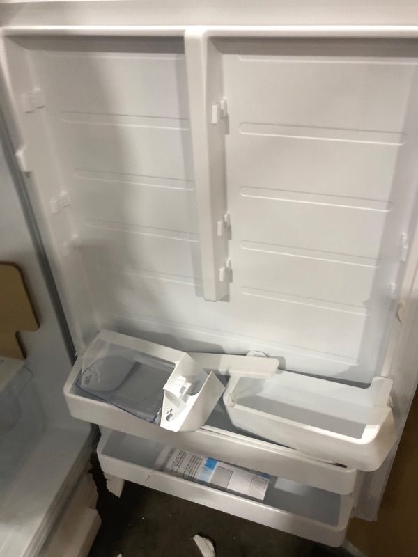 Photo 4 of 18 cu. ft. Top Freezer Refrigerator DOE in White
