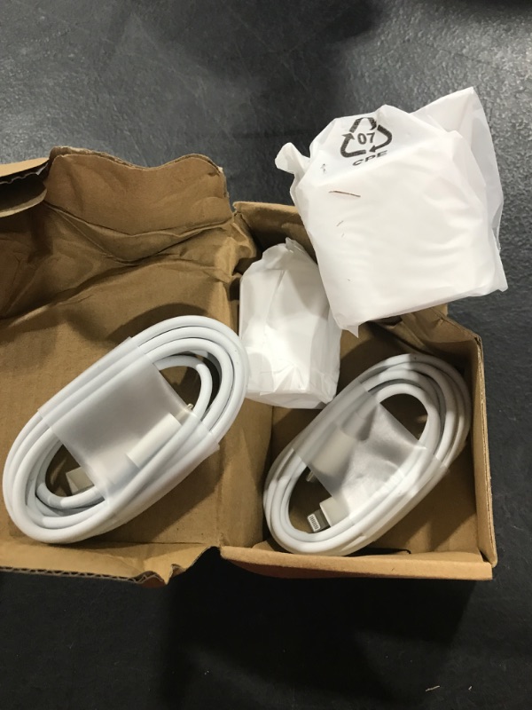 Photo 1 of iPhone 14 13 12 11 Fast Charger [Apple MFi Certified] High Speed iPhone Wall Charger 2-Pack with 6.6FT USB C Lightning Cable Compatible with iPhone 13/13Pro/12/12 Pro/11/11Pro/XS/Max/XR/X/8 Plus,iPad White-2 Pack 2 Pack