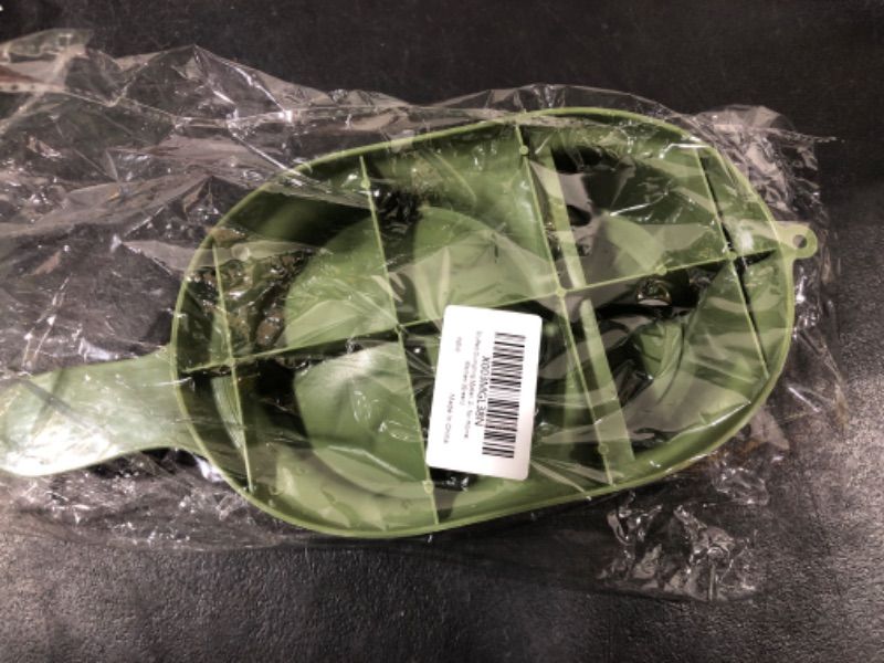 Photo 2 of STUFFED Dumpling Maker, 2 in 1 Dumpling Wrapper Maker Press Mold Machine, Dumpling Making Tool Dough Pressing Tool for Parent-Child Interaction, Home, Kitchen, Game and Family Green