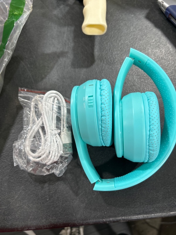 Photo 2 of Midola Headphones Bluetooth Wireless Kids Volume Limit 85dB /110dB Over Ear Foldable Noise Protection Headset AUX 3.5mm Cord Mic for Children Boy Girl Travel School Phone Pad Tablet PC Turquoise