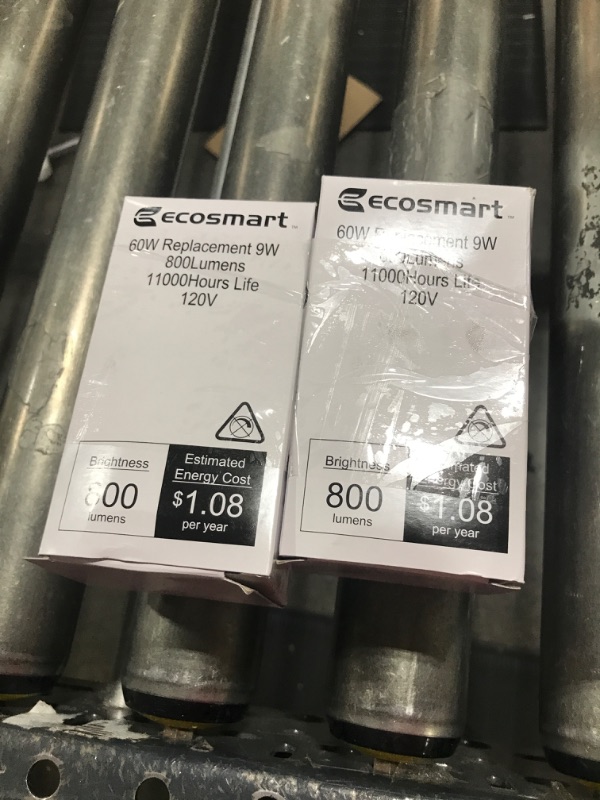 Photo 2 of Ecosmart 2-Pack A19 - 60 Watt Equivalent Daylight (5000K) LED Light Bulb
