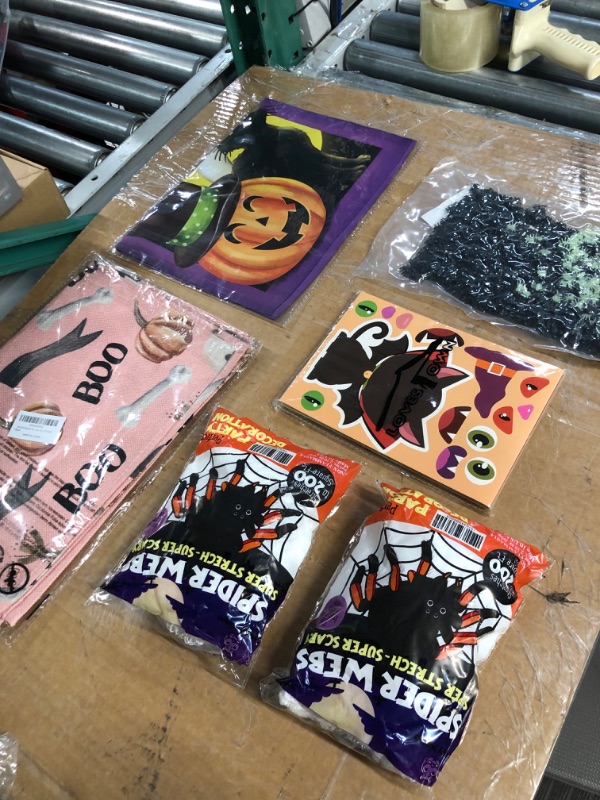 Photo 3 of **non refundable**
Miscellaneous Halloween Bundle (6 items)