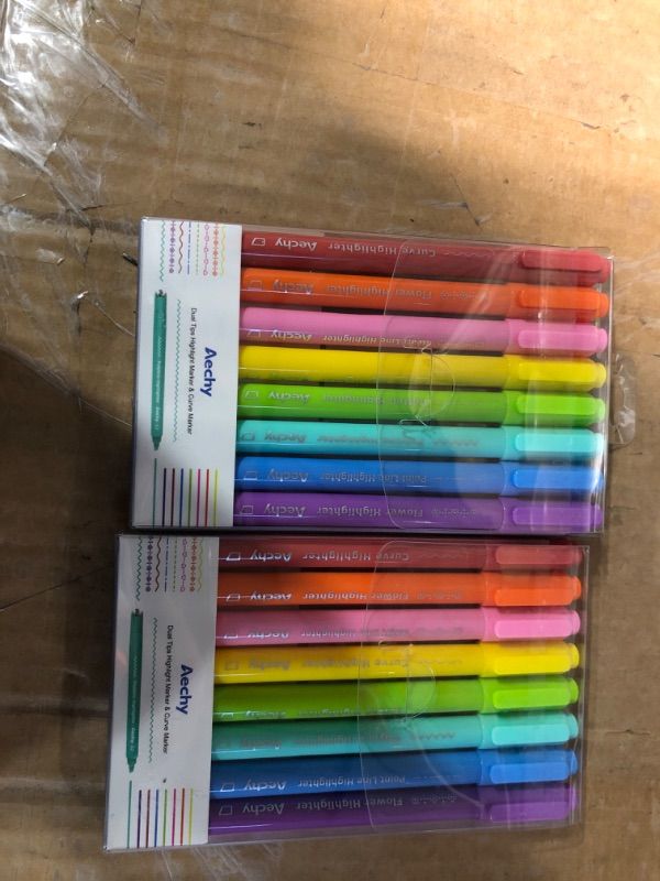 Photo 2 of (Bundle of 2 No Refunds) AECHY 8PCS Curve Highlighter Pen Set, Dual Tip Marker Pens with 6 Different Curve Shapes & 8 Colors Mark Lines