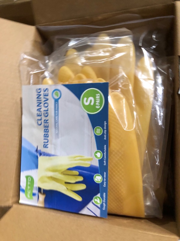 Photo 2 of IUCGE Rubber cleaning gloves 6 Pairs  SMALL