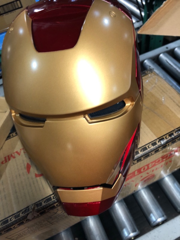 Photo 2 of Avengers Marvel Legends Iron Man Electronic Helmet - Multicolor Characters