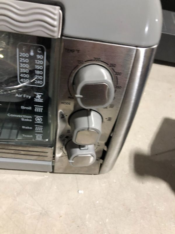 Photo 6 of ***MAJOR DAMAGE - SEE PICTURES***
Hamilton Beach Quantum Fast Air Fryer Countertop Toaster Oven with Large Capacity, 