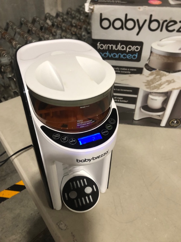 Photo 1 of Brezza Advanced Formula Dispenser Machine 