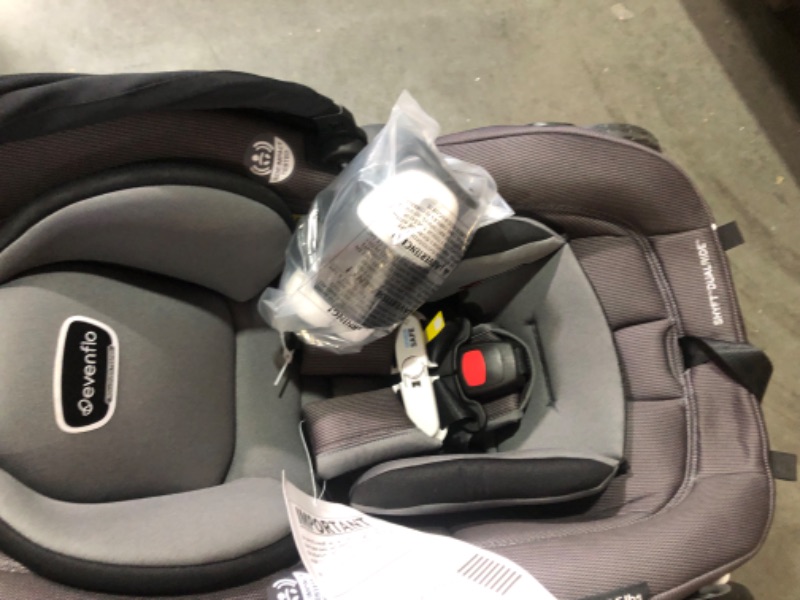 Photo 11 of [USED]
Shyft DualRide with Carryall Storage Infant Car Seat and Stroller Combo (Boone Gray)