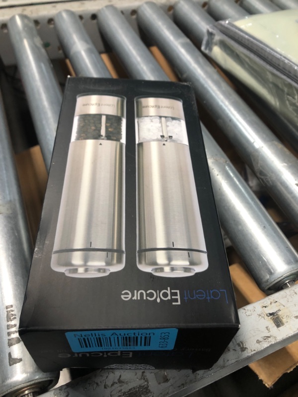 Photo 2 of ***(PARTS ONLY/ NON FUNCTIONAL/NO RETURNS OR REFUNDS)***
Electric Salt and Pepper Grinder Set (pack of 2) - Stainless Steel Battery Operated Salt & Pepper Mills with Light - Complimentary Mill Rest- One Handed Operation Adjustable Ceramic Grinders