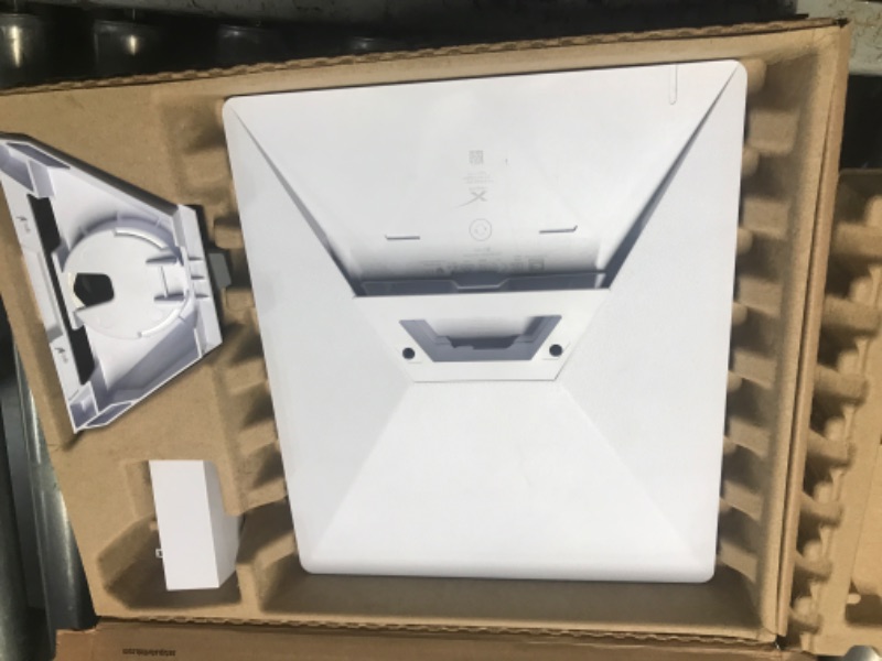 Photo 3 of ***(PARTS ONLY/ NON FUNCTIONAL/ SEE NOTES/NO RETURNS OR REFUNDS)***
STARLINK - Mini Kit AC Dual Band Wi-Fi System - White


