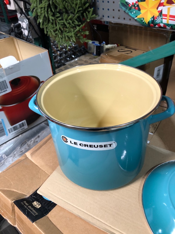 Photo 3 of Le Creuset Enamel On Steel Stockpot, 10 qt., Caribbean Caribbean 10 Qt.