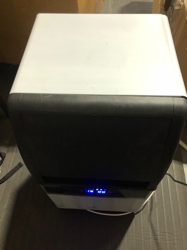 Photo 5 of **SEE NOTS/NONREFUNDABLE FOR PARTS**
GSEICE Commercial Ice Maker Machine - 90lbs Ready in 24Hrs - Under Counter Stainless Steel Ice Machine - Self Cleaning