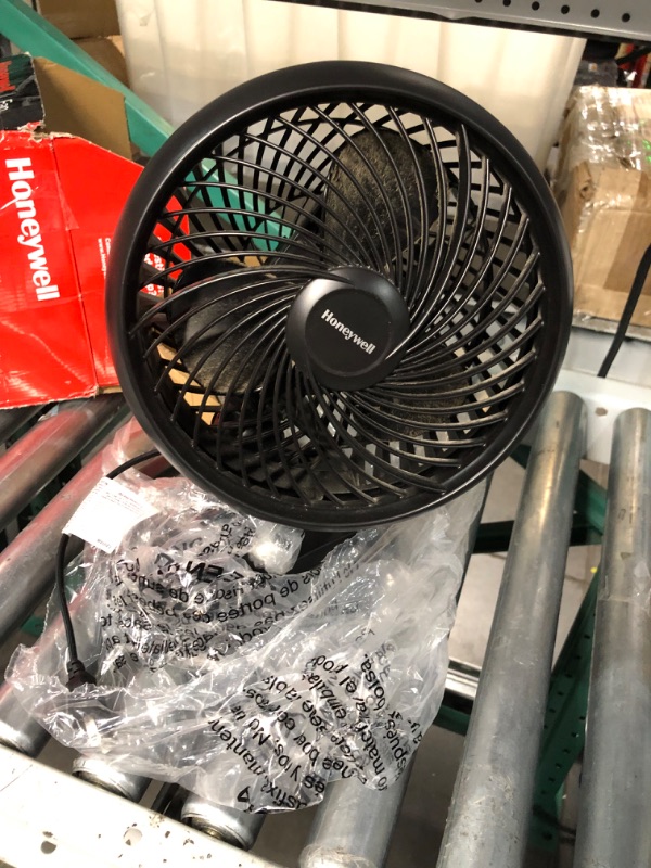 Photo 2 of Honeywell Turbo Force Oscillating Table Fan